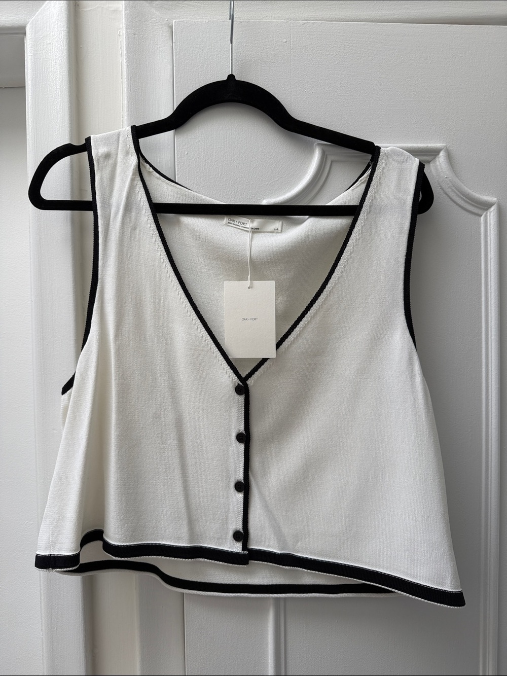 Oak & Fort Cropped Knit Tank with Black Trim